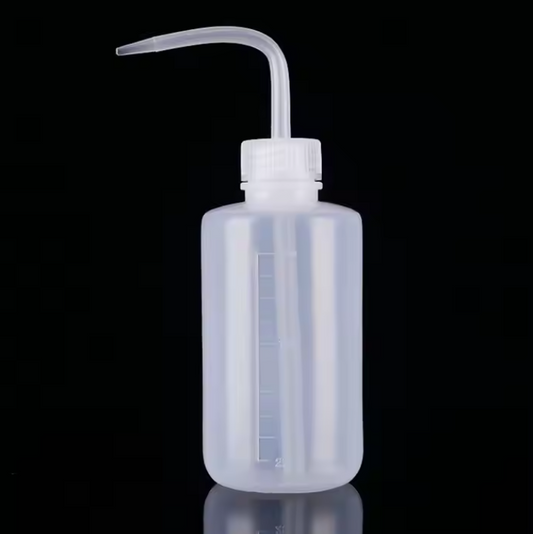 Snow globe solution squeeze filler bottles